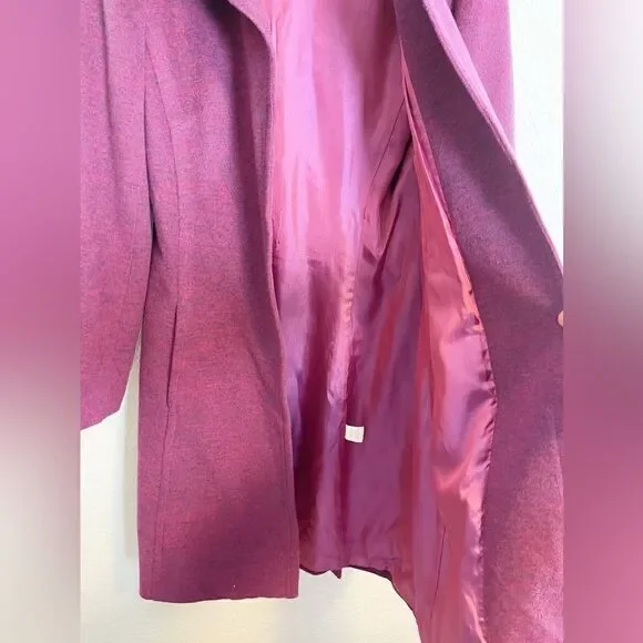 Trina Turk coat with fur trim collar in fuchsia purple 6
